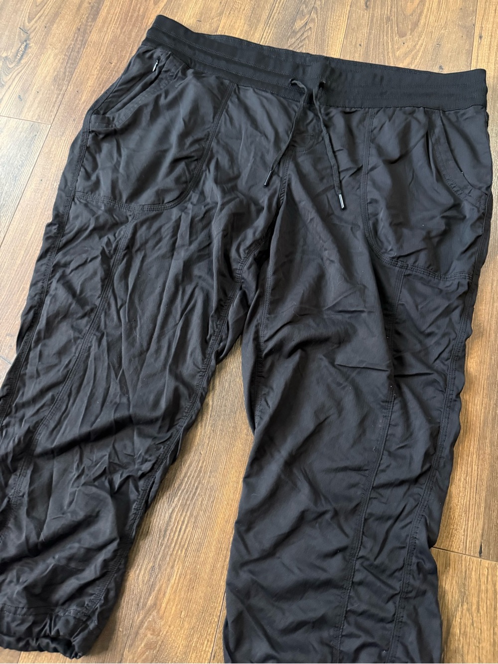 The North Face Women’s Black Capri Hiking Pants Drawstring Size XXL - Picture 3 of 10